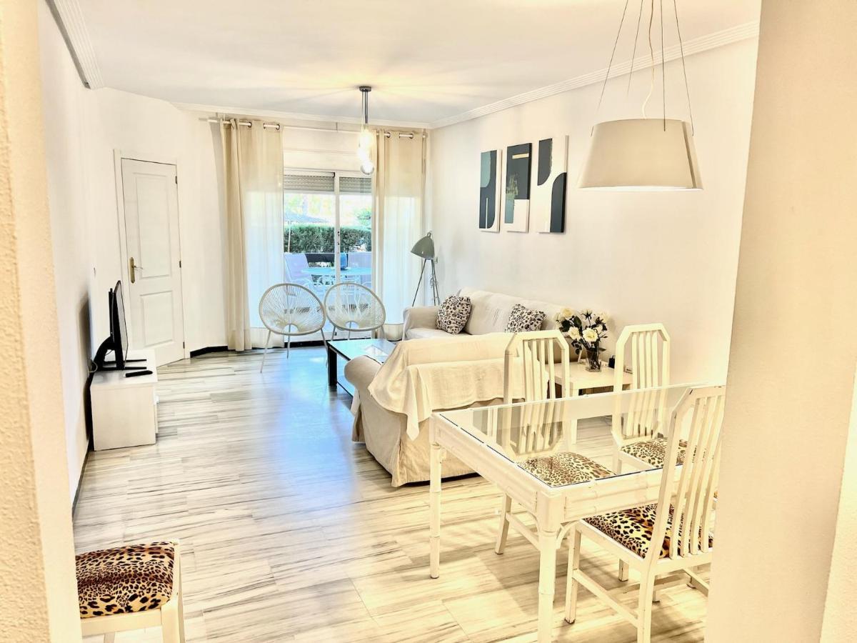 Puerto Banus With Private Garden Apartamento Marbella Exterior foto