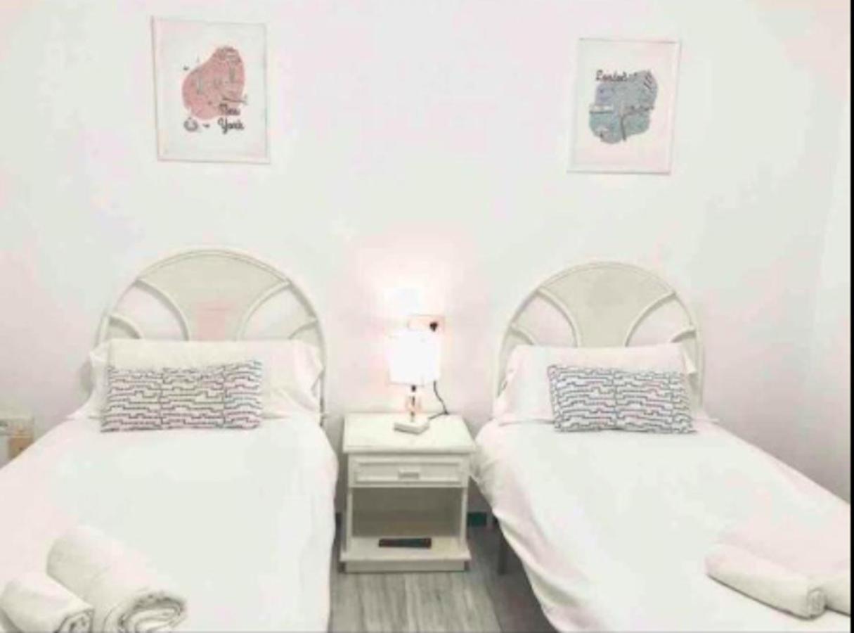 Puerto Banus With Private Garden Apartamento Marbella Exterior foto